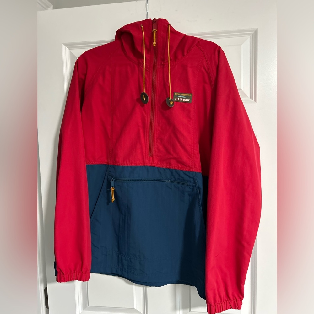 LL Bean women’s Mountain Classic Anorak XL